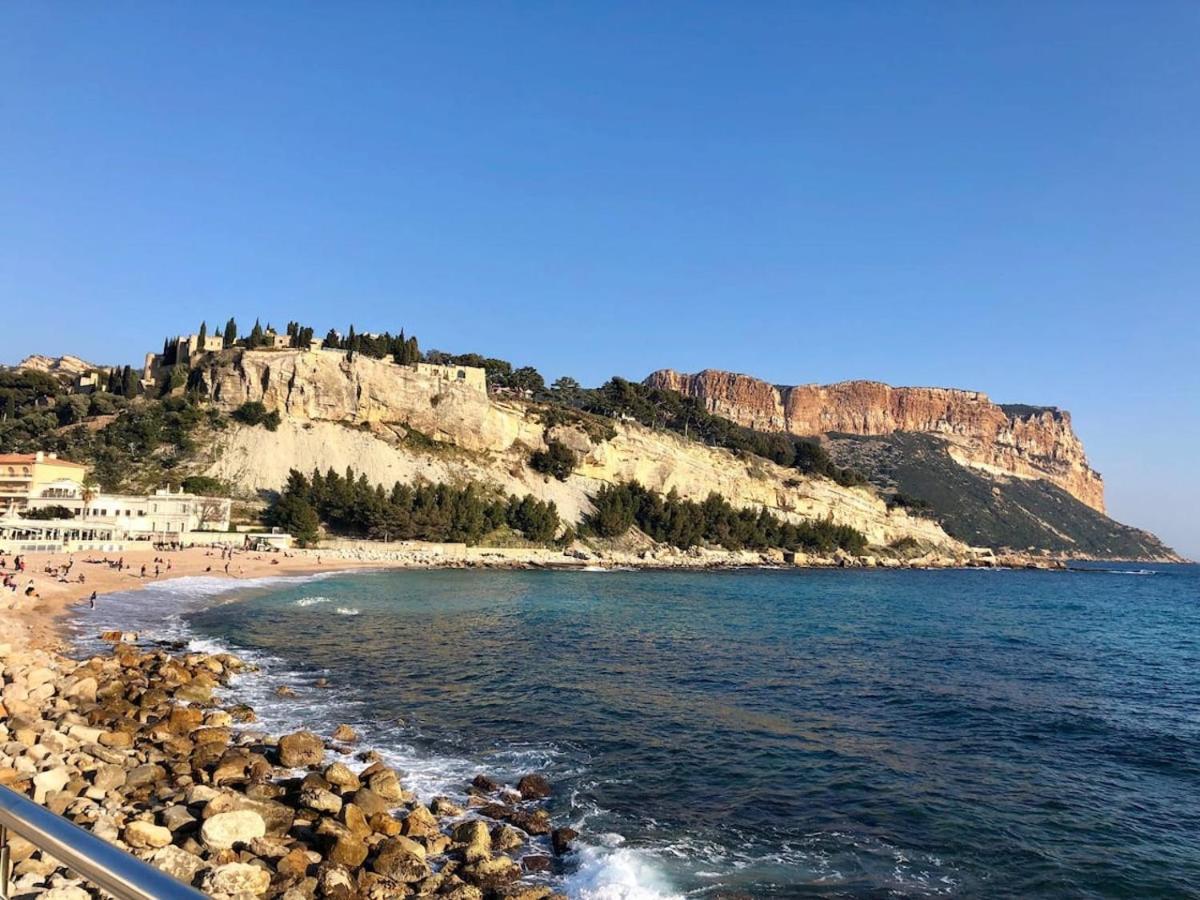 Lou Corail Cassis Bagian luar foto